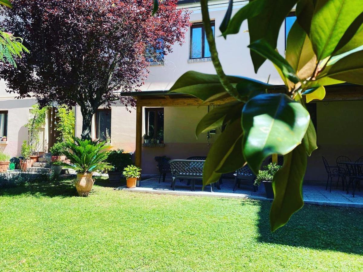 Hotel Borgo Antico Fabriano Eksteriør bilde