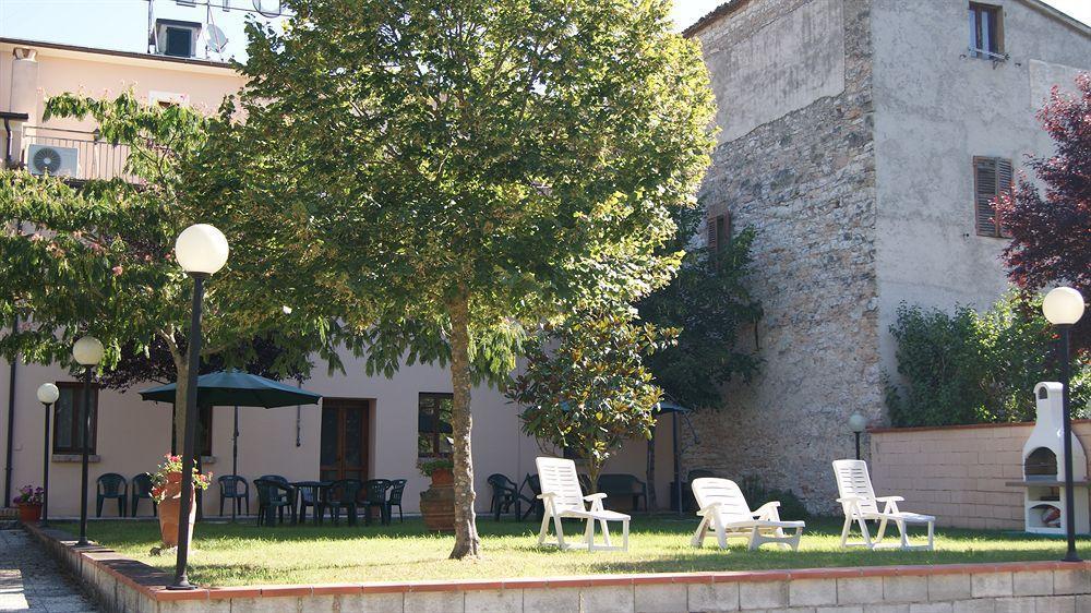 Hotel Borgo Antico Fabriano Eksteriør bilde