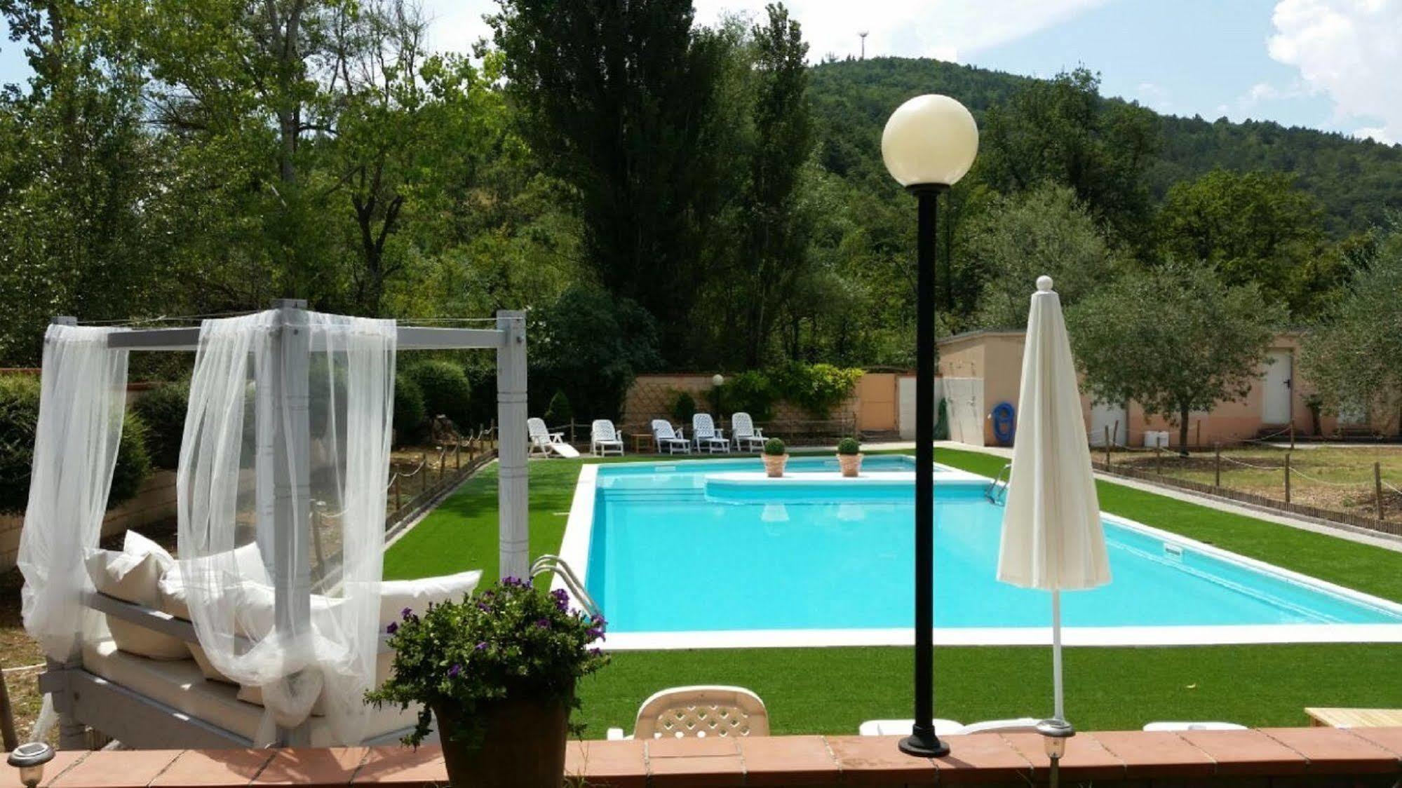 Hotel Borgo Antico Fabriano Eksteriør bilde