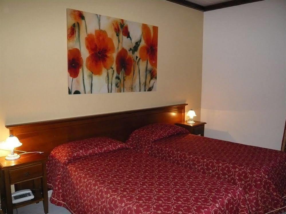 Hotel Borgo Antico Fabriano Eksteriør bilde