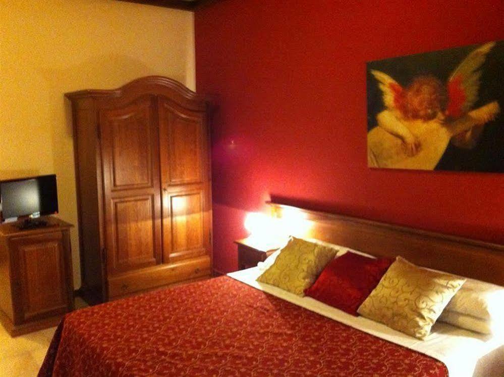 Hotel Borgo Antico Fabriano Eksteriør bilde